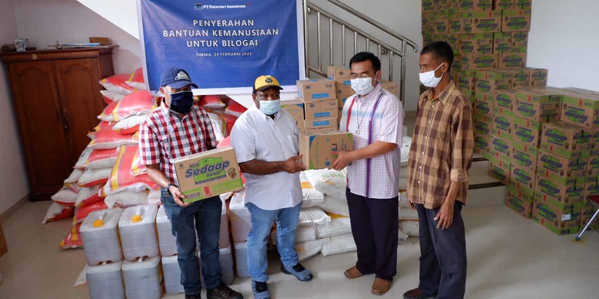 pt-freeport-salurkan-53-ton-bahan-makanan-untuk-pengungsi-di-bilogai